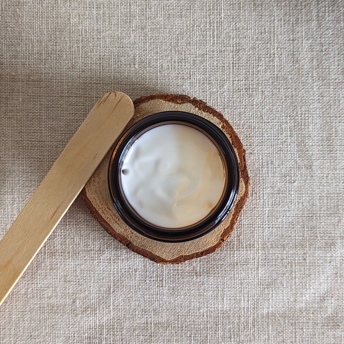 Almond & Sandalwood hand cream 60ml