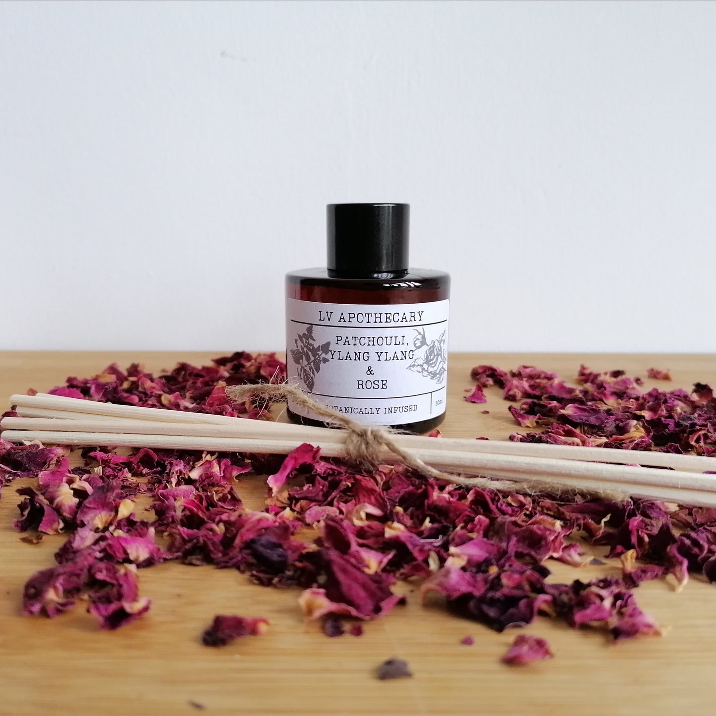 Botanical Infusions Ylang Ylang and Patchouli Diffuser - 50ml - LV Apothecary